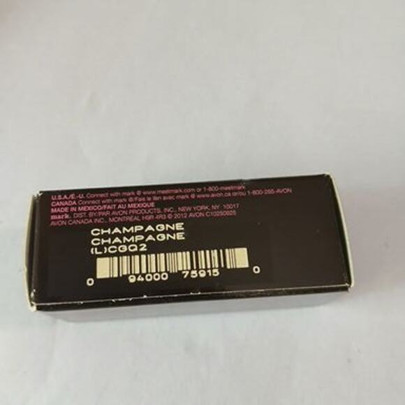 Avon Mark. CHAMPAGNE Lipclick Luxe Lipstick NEW IN BOX RARE/ HTF DISCONTINUED - Picture 2 of 7